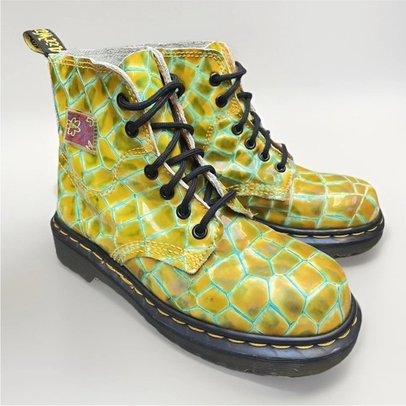 Dr. Martens Shoes - Vintage Dr Martens Yellow Croc Patent Combat Boots Made in England Size 3 UK